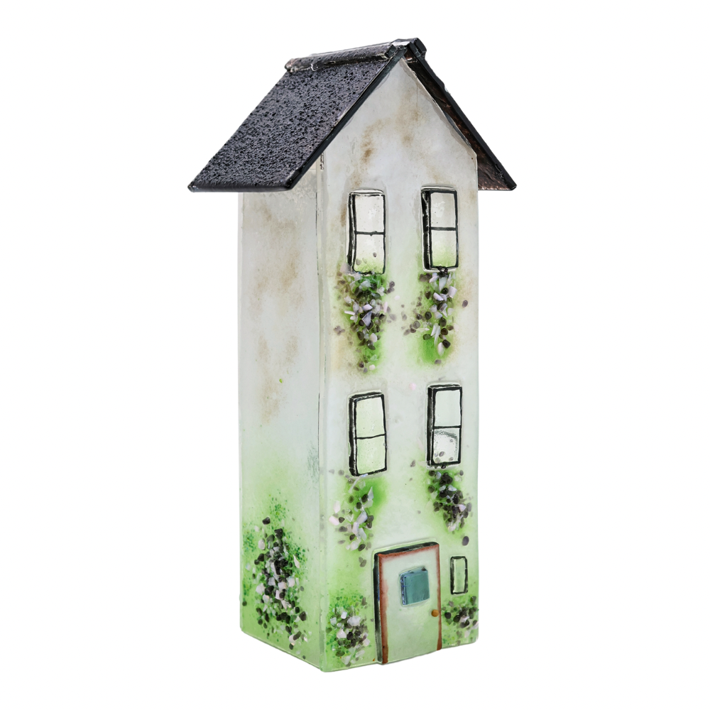 Tall House. 6 Windows