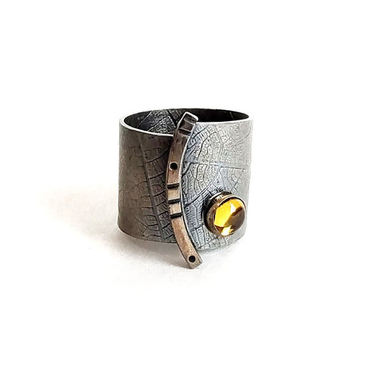 Stone Leaf Ring