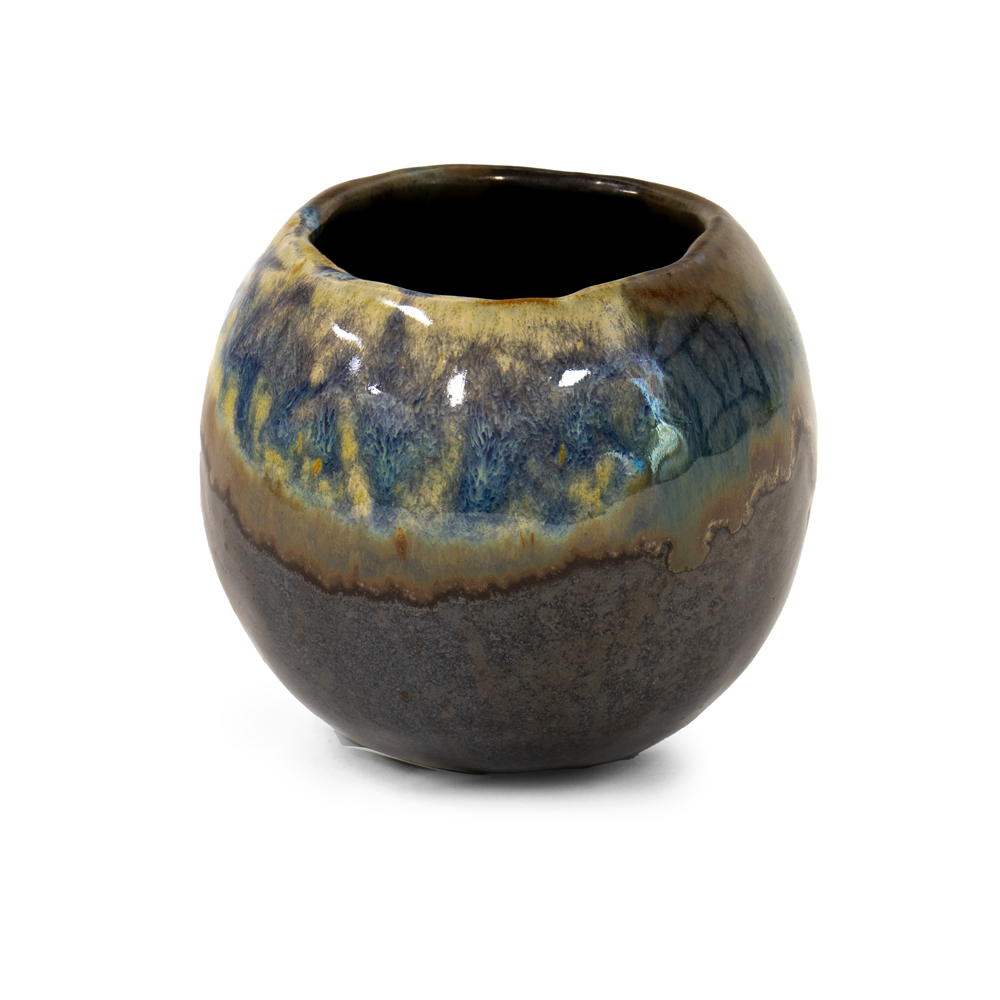 Black Pinchpot