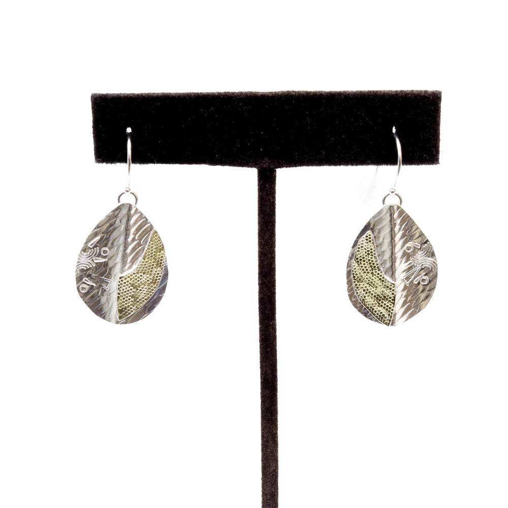 Scallop Drop Earrings