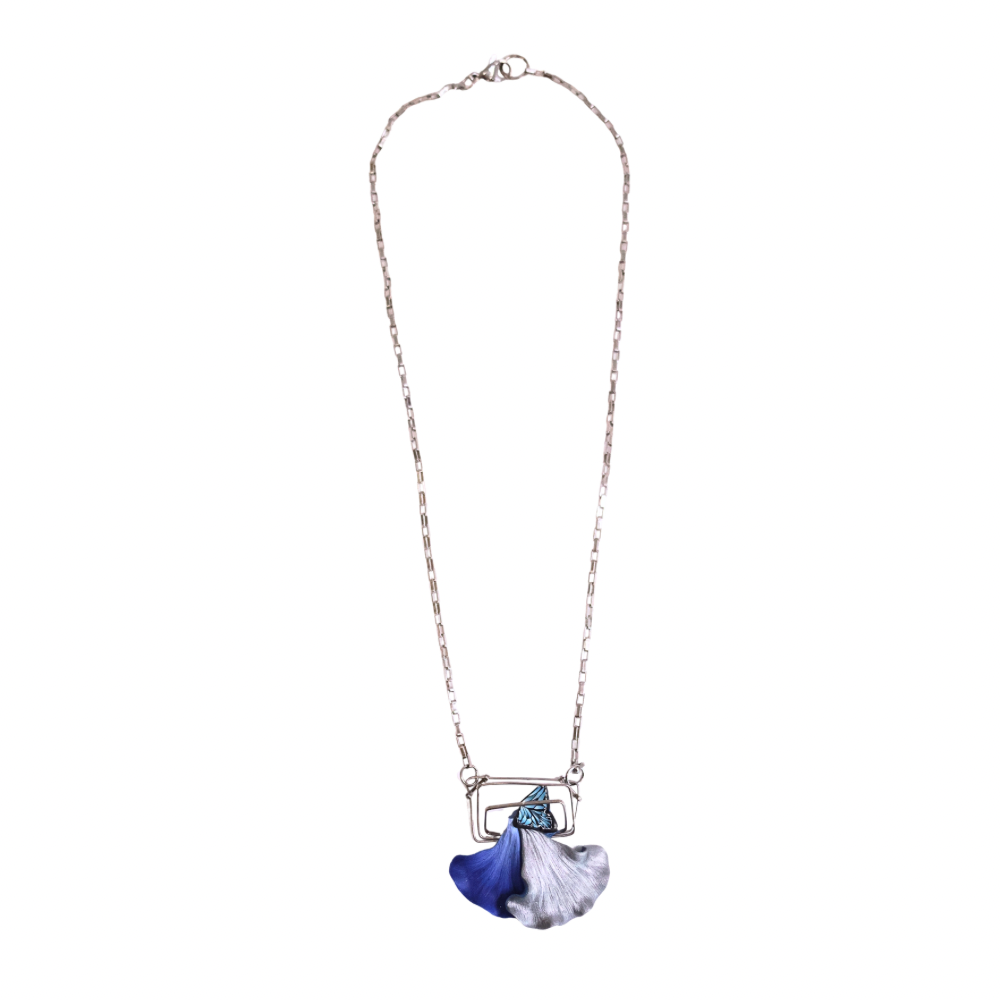 Petals Necklace