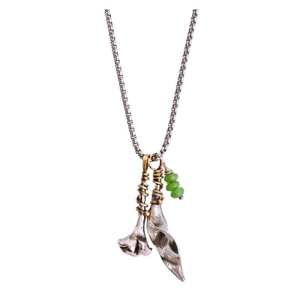Flower Charm Necklace (Adventurine)