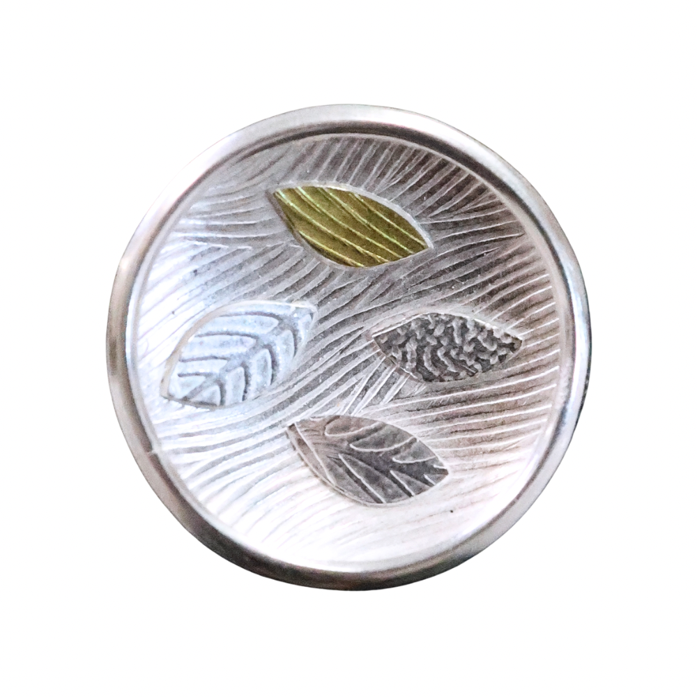 Carried by the Wind, Pin