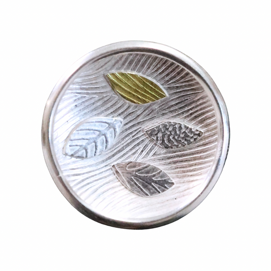 Carried by the Wind, Pin
