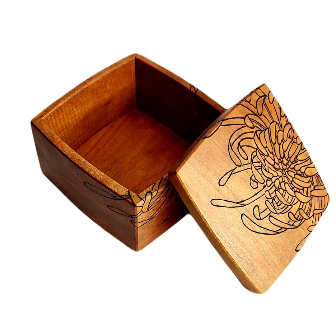 Chrysanthemum Box