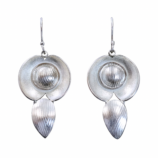 Pooling Silvery Water ER