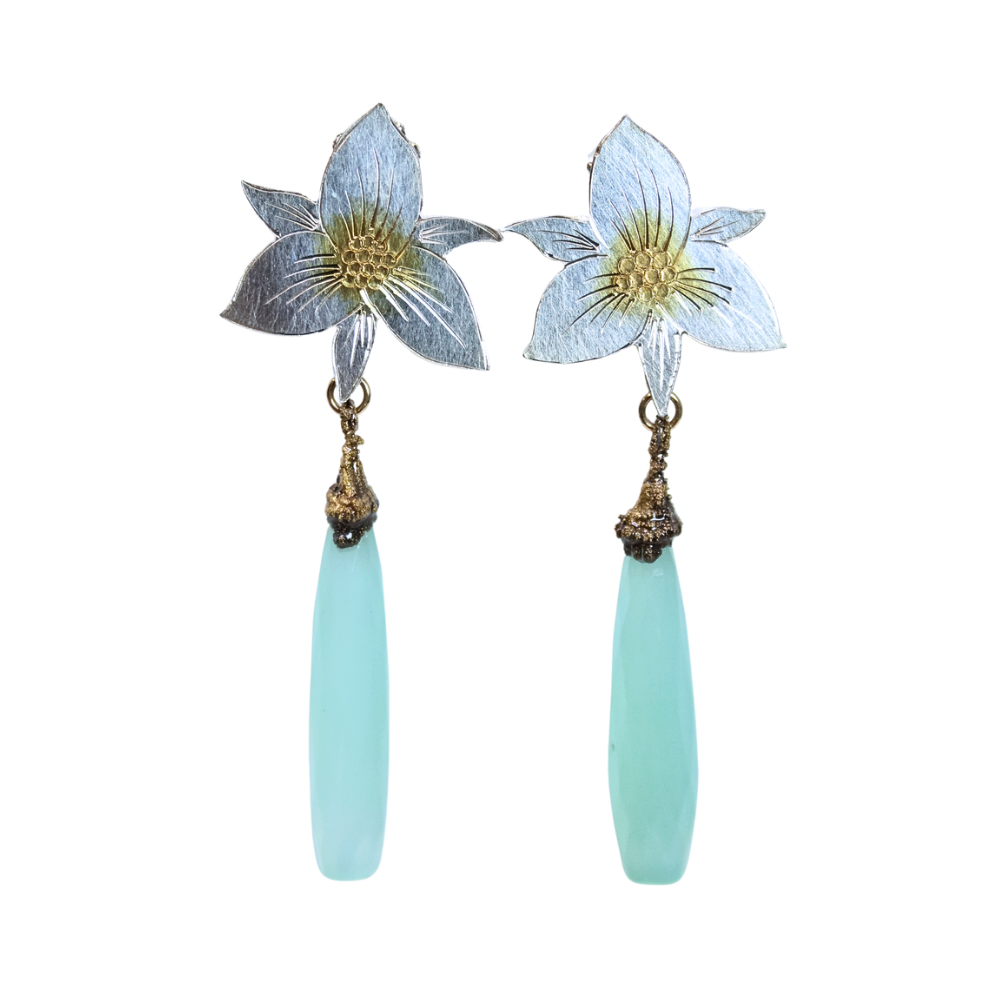 Trillium w/ Chalcedony Post ER