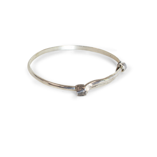 Crossing Bracelet