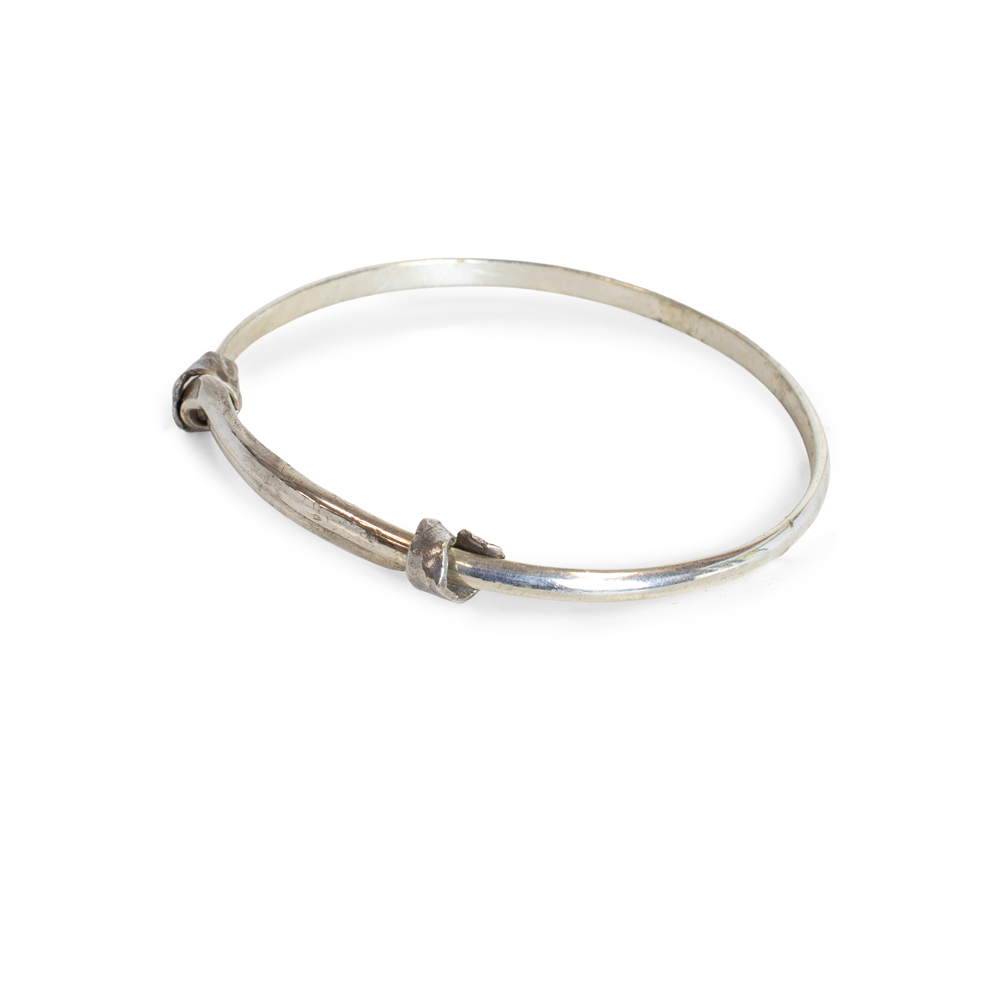 Crossing Bracelet