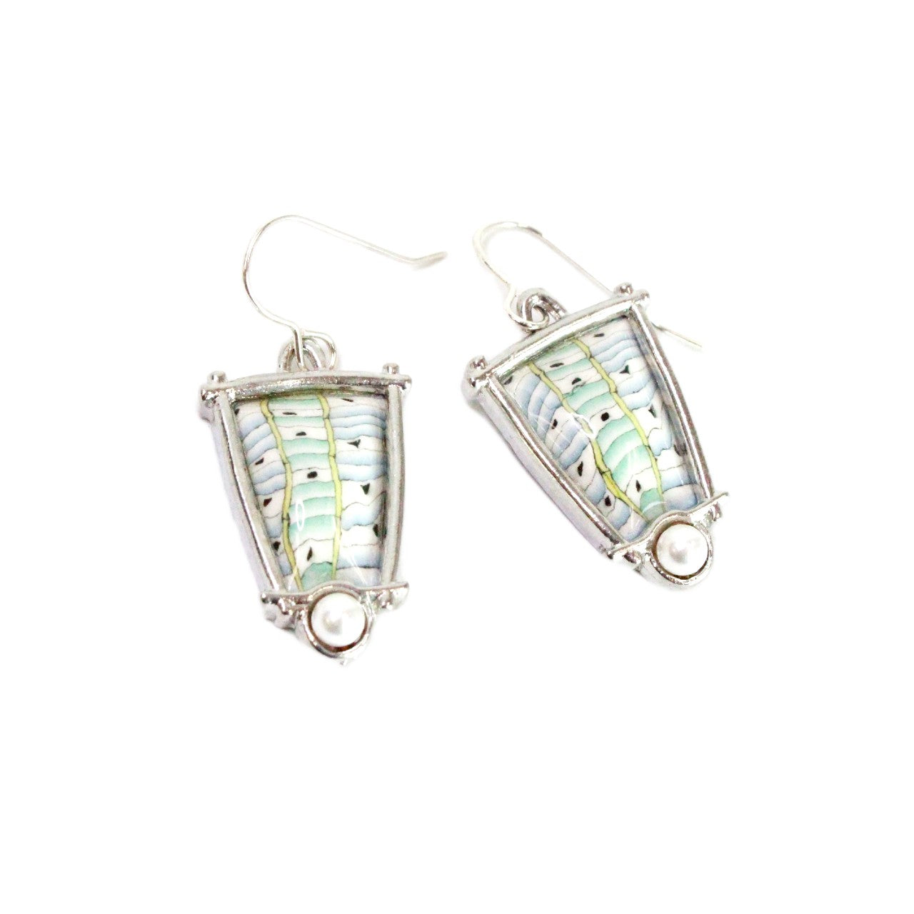 Framed Trapezoid w/ Pearl