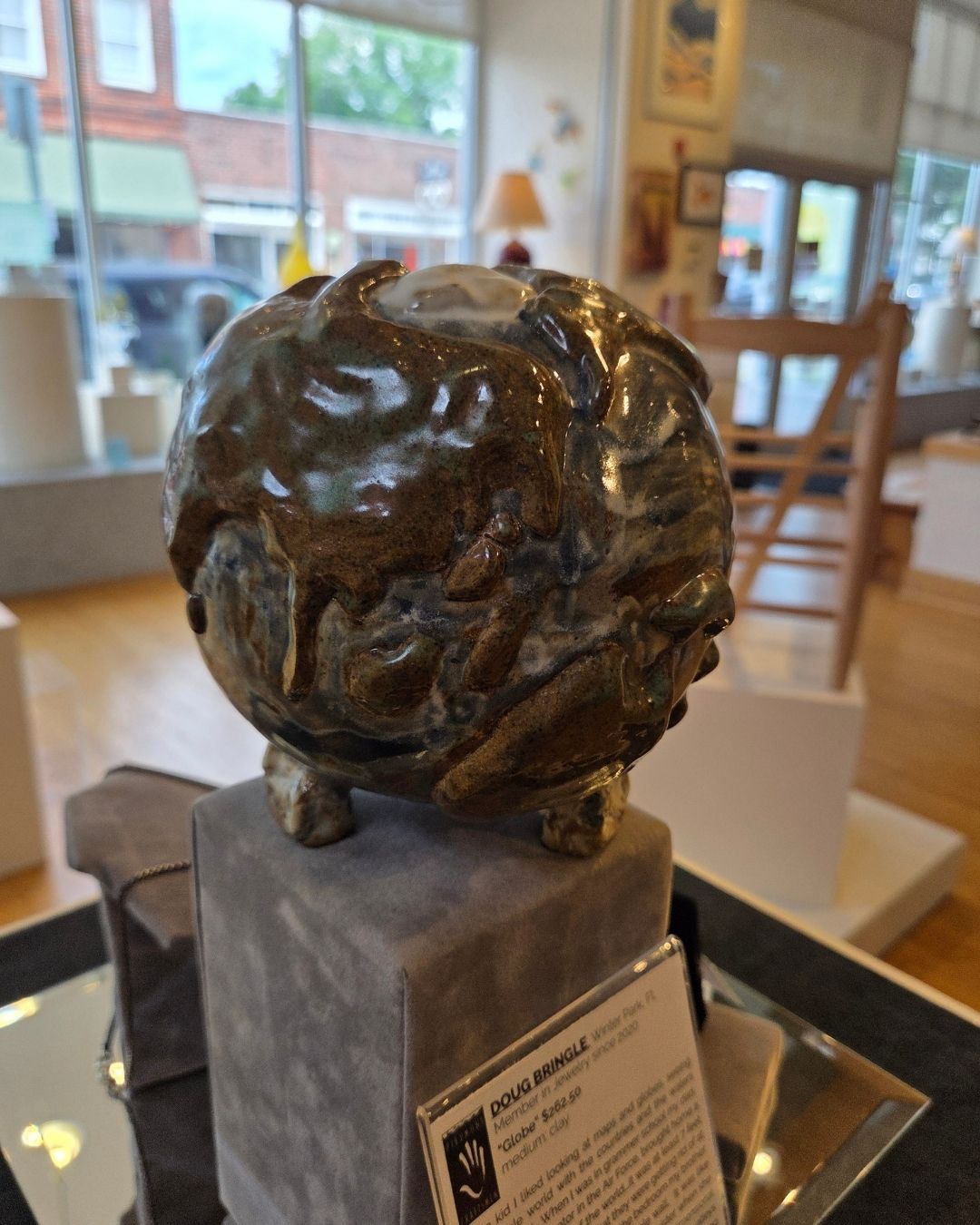 Globe