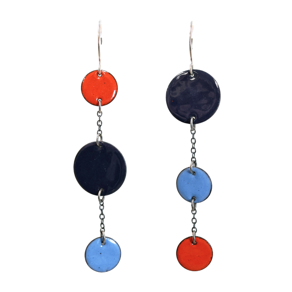 Asymmetrical 3-Dot Earrings. GDE3