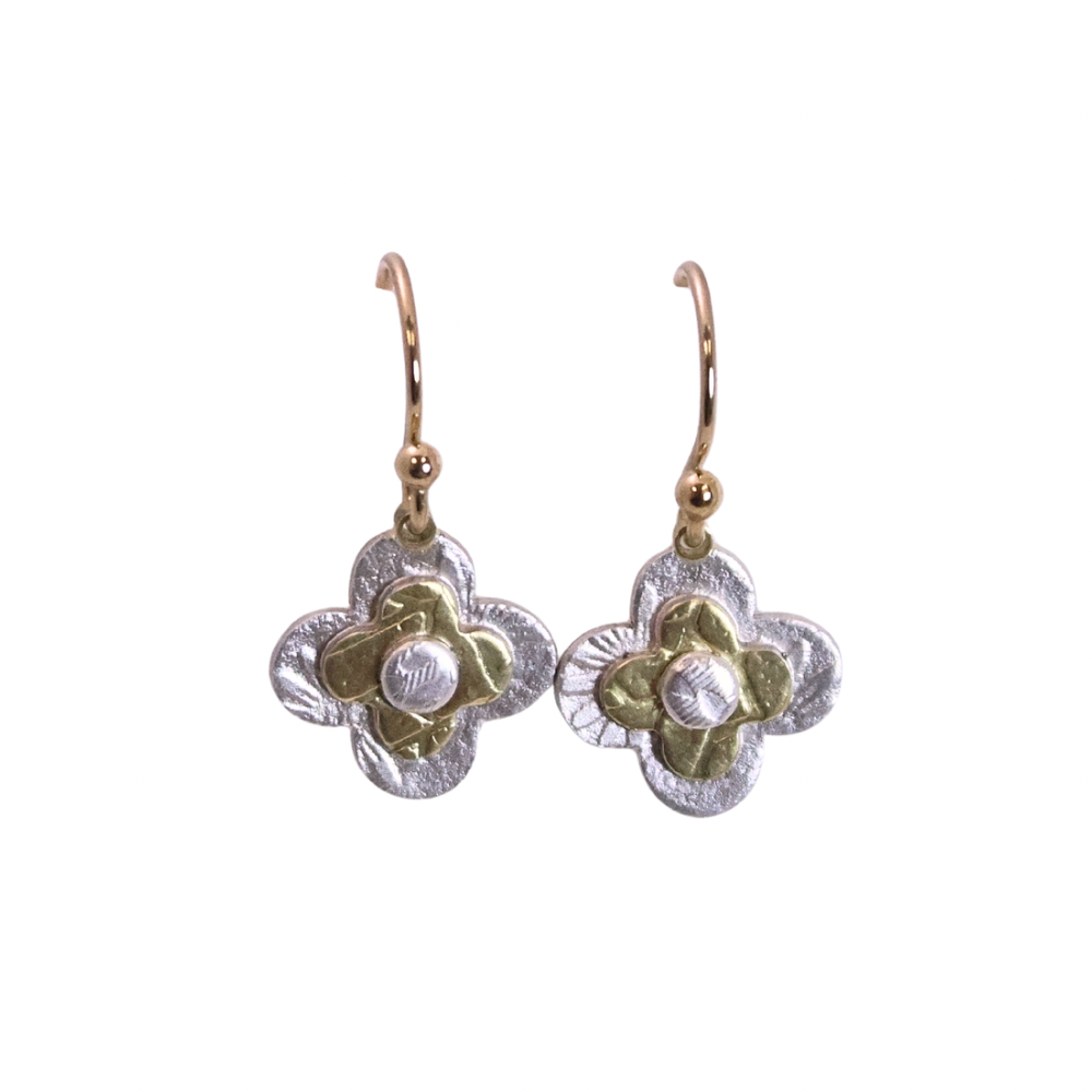 Layered Quatrefoil ER