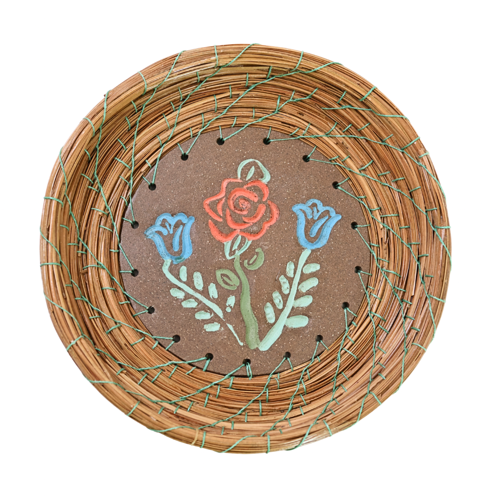 Round w/Flowers (Brown Clay)